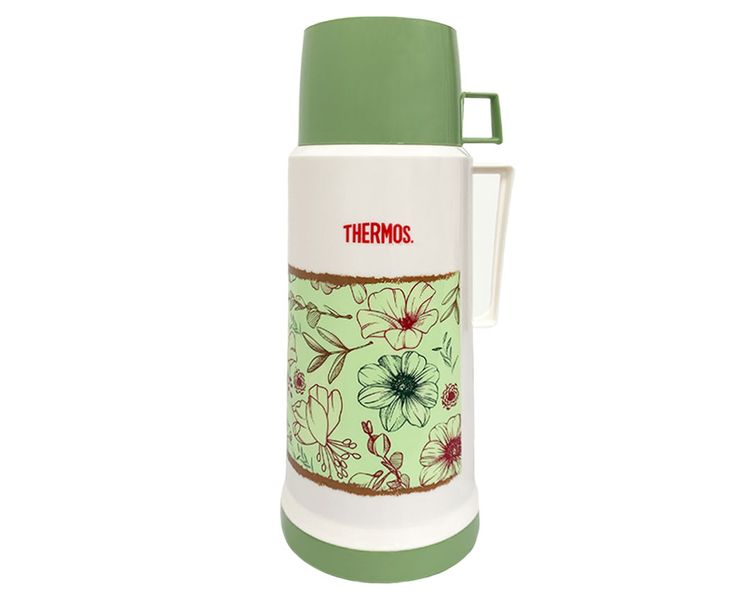 Características:


	Envase isotérmico con ampolla de vidrio interna libre de asbesto.
	Exterior de plástico libre de BPA
	Aislamiento al vacío
	Líquidos fríos y calientes
	Mantiene bebidas calientes por 12 horas y frías por 24 horas
	No retiene olores

