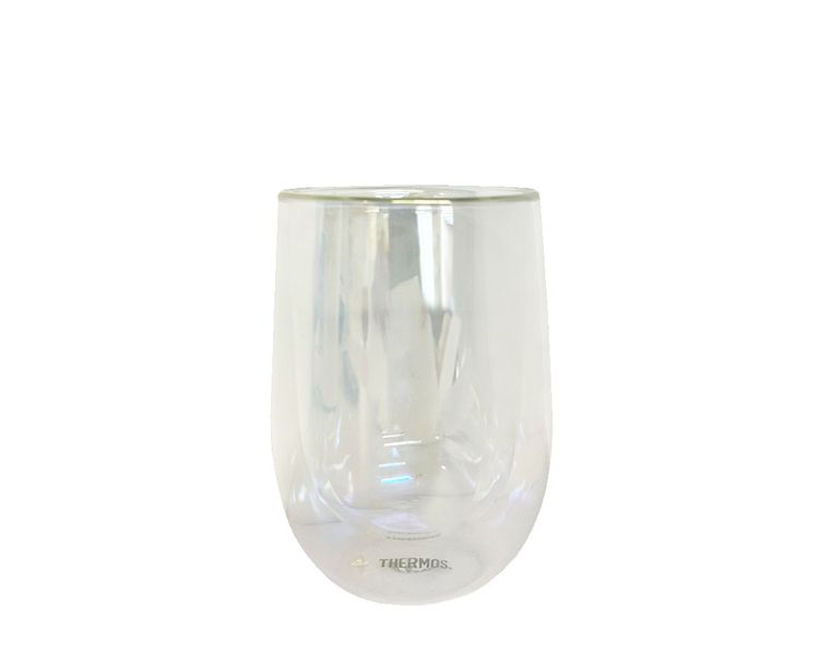 
	Vaso de vidrio de Borosilicato con doble pared
	Capacidad 260 ml
	Resistente a altas temperaturas
	Puede utilizarse para café, infusiones, capuccino, frappé, etc.

