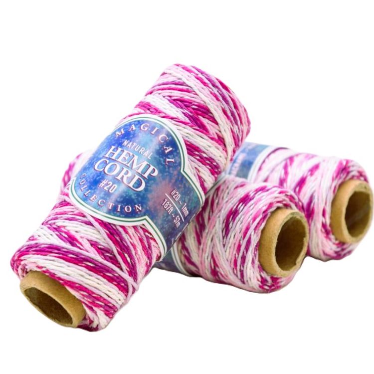 Hilo de fibra natural de cañamo utilzado en scrabooking,tarjetería,encuadernación y decoración  en todo tipo de manualidades, es biodegradable  de 1 mm. de espesor, 62.5mt.
