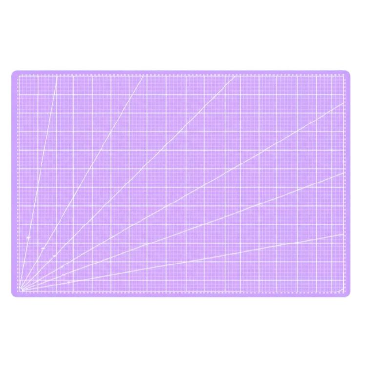 Una base de corte es la principal herramienta para un escrapero o crafter. Sirve, no solo para cortar con el cúter sin dañar la mesa, sino que la usamos como zona de trabajo para evitar manchar y dañar la mesa. 

Tamaño: A1 (86x56cm)

