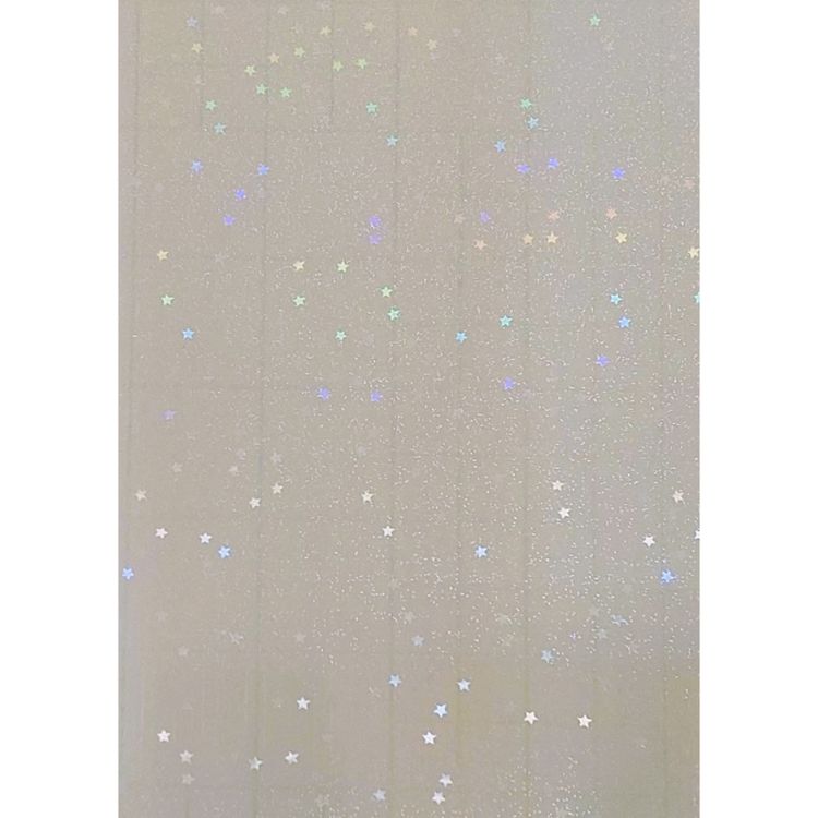 Laminas tamaño A4 con efecto universo, puntos diminutos con estrellas,para laminar al frio.

Pack x 20 unds.

