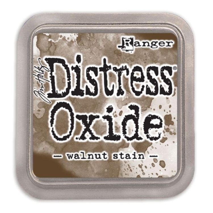  

Tinta Distress Oxide es una fusión de tinta de pigmento y colorante reactivo al agua que crea un efecto oxidado cuando se rocía con agua. Úsalo con sellos, plantillas y directo a la superficie. Puedes utilizarla con el aplicador de tinta. Tamaño: 7.6 x 7.6 cm.

Equipo ScrapyArt

 

 
