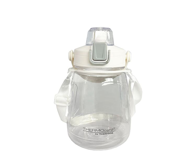 Características:


	Material Tritán, libre de BPA.
	Colores modernos.
	Moderno diseño en la tapa: fácil de usar, anti derrames.
	Práctico botón en la tapa: abre fácil.
	Boca amplia que permite una fácil limpieza.
	Incluye cinta para llevar al hombro.
	No retiene olores. 
	No apto para líquidos calientes.
	Medidas: 14cm x 12cm x 20cm (largo x ancho x alto)

