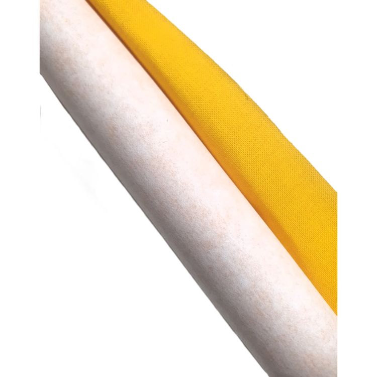 Lino amarillo, ideal para tus proyectos  de álbumes, encuadernacion, cartonaje y otras manualidades.

Medida : 50 cm x 66 cm
